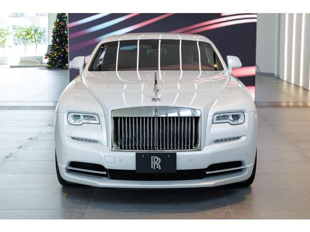 ロールスロイス レイス の中古車詳細 (15,000km, Andalusian White