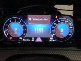 メーターパネルがデジタル表示の為、様々な情報を映すことが可能です。自分好みにカスタマイズ可能です。