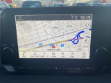 純正のメモリーナビ搭載です。初めての場所でも安心ですね♪