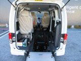 NV200バネットバン 1.6 チェアキャブ 車いす2名仕様 