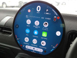 Apple CarPlayやAndroid Autoなど様々なアプリケーションがインストールされています!