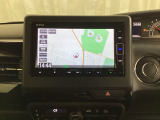 ナビゲーションはフルセグTV、インターナビ対応のGathers純正メモリーナビを搭載しています。Bluetoothオーディオ機能がありますので、スマートフォンなどの音楽も再生できます。