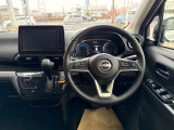できる限り多くの情報掲出を心がけておりますが、遠方でご来店、現車確認の難しい方はお気軽にご連絡ください。必要に応じて追加で画像をお送りすることも可能です。