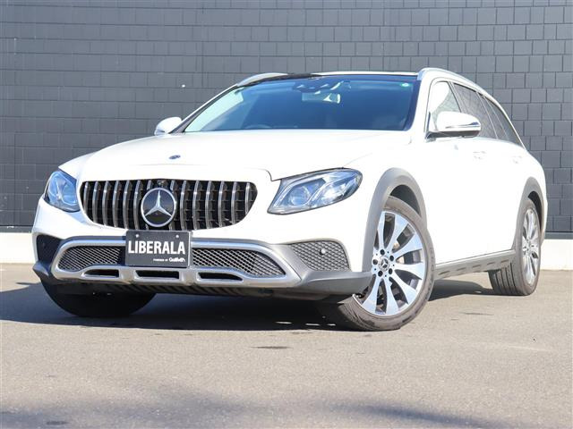 EクラスオールテレインE220d 4マチック 4WD本革シート