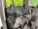 3列目シートはもちろん状態良好☆大人でもゆったりと座って頂けますので、大人数でのお出かけもラクラクです♪ご家族で、気の知れた仲間で、ドライブに行くのが楽しみですね♪