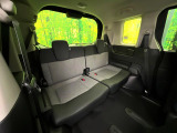 3列目シートはもちろん状態良好☆大人でもゆったりと座って頂けますので、大人数でのお出かけもラクラクです♪ご家族で、気の知れた仲間で、ドライブに行くのが楽しみですね♪