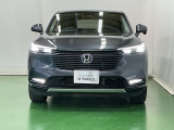 LEDヘッドライトを装備しています。LEDヘッドライトはとても明るく、雨の日や夜間走行も安全・安心です。オートライトコントロール付きで周囲の明るさに応じて自動で点灯・消灯します