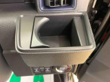WEB店舗の中古車本部では仕上げ後すぐWEB掲載しております。まだ店頭に出ていない車両ですので見つけたときがチャンスかも。最寄りの店舗まで配送いたしますのでお気軽にお問い合わせください。