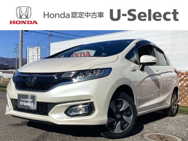 フィット1.5 ハイブリッド L ホンダセンシング 4WD