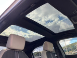 解放感のあるパノラマルーフ☆
