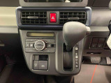 群馬ダイハツでは、安心してお乗りいただけるようにすべての車に検査・クリーニングを実施しています。