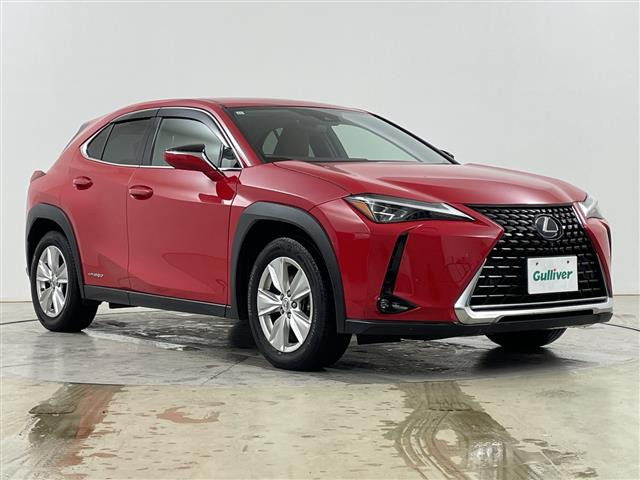 UX250h バージョンC 4WD修復歴無し