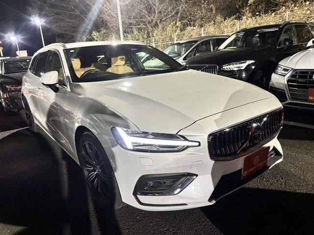 V60B5 インスクリプション禁煙車 ブロンドレザー Harman