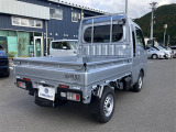 自社工場完備で納車前の点検から車検・一般整備・各用品パーツの販売、取付け・オーディオ、ナビ取付・鈑金塗装・ポリマー施工・ガラスコーティングなど車に関する事なら何でもいたしております。