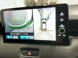 ガイドライン付きバックモニターで車庫入れも安心。知らない道でも安心して楽しくお出かけができます