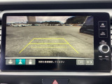 バックカメラも装備しております。車庫入れの苦手なお客様も安心!重宝してくれます!