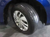 タイヤは ダンロップ エナセーブ 2024年製がついています。他にも見たいところ、知りたいことなどございましたらお気軽にお問い合わせくださいませ。 専門スタッフが丁寧にお答えいたします。