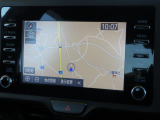 メモリーナビ装備で、知らない場所もあっという間に検索♪ちょっとしたお出かけや旅行もこれでバッチリですね。