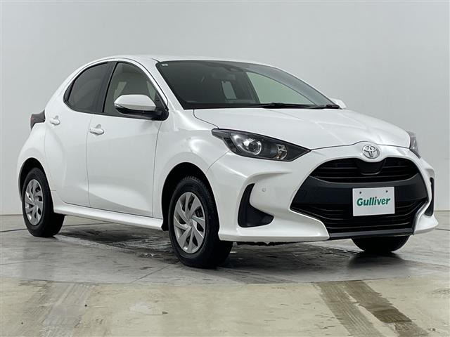ヤリス 1.5 X 4WD 修復歴無し（5BA-MXPA15）