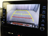 バックガイドモニターで、後方を確認しながら安心して駐車することができます。運転初心者も熟練者も必須の機能ですよ!