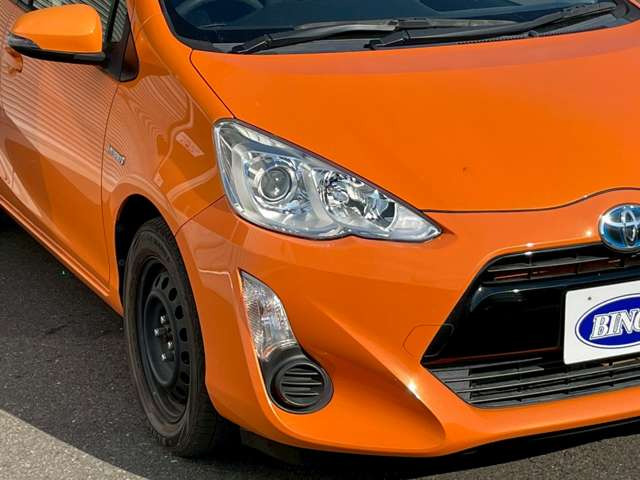 トヨタ アクア 1.5 S の中古車詳細 (134,000km, オレンジパール