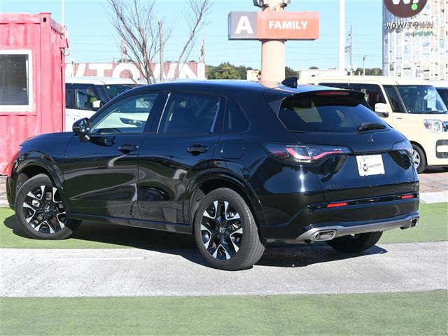 ホンダ ZR-V 2.0 e:HEV Z 4WD 本革シート の中古車詳細 (30,000km