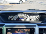 【スピードメーター】メーターがシンプルで見やすく運転しやすいですね!