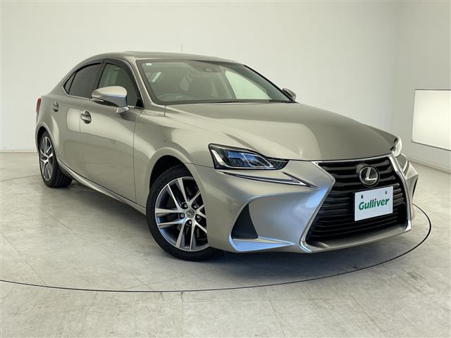 IS200t バージョンL本革シート サンルーフ