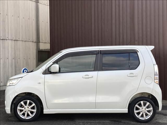 スズキ ワゴンRスティングレー X 禁煙車 スズキ純正オーディオ CD の