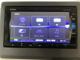 ナビゲーションはフルセグTV対応のGathers純正メモリーナビを搭載しています。Bluetoothオーディオ機能がありますので、スマートフォンなどの音楽も再生できます。