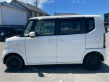 当店は、新車〜登録済未使用車、お買い得軽自動車まで、多数在庫しております♪軽自動車の事なら全て当店にお任せください!目玉車両もございますので、ぜひ一度軽ワールドへお越しくださいませ!