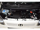ホンダスタッフがしっかり整備して保証付きにてお渡し致します。エンジンルームもクリーニング済みです。快適なドライブをお楽しみください。