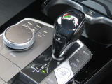 7速DCTはMTモード付!自由自在な変速をお楽しみ下さい!雪道でエンジンブレーキを使う際も非常に便利ですよ。