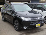 アウトランダーPHEV 2.0 G ナビパッケージ 4WD 