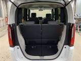 ラゲージスペースもしっかり確保。買い物の荷物もばっちり積みこむことができて便利です。