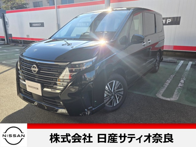 セレナ 1.4 e-4ORCE ハイウェイスターV 4WD 