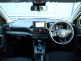 インパネ画像になります。車内は専門業者にて室内クリーニング施工済みなので、大変清潔です。