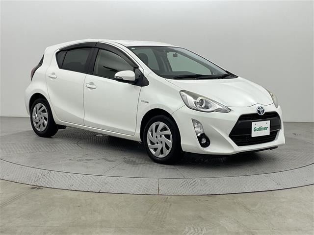 アクア 1.5 S 修復歴無し