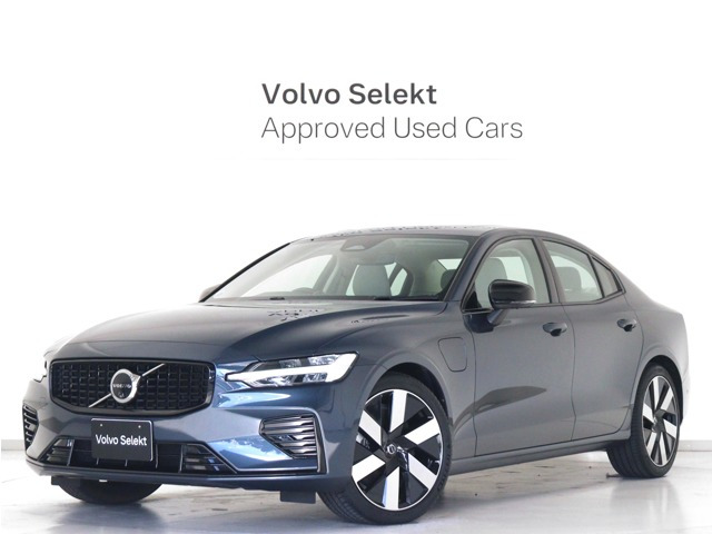 S60リチャージ PHEV T6 AWD アルティメット 4WDラグイン ハイブリッド