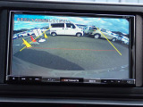 バックカメラ装備しております。駐車時に大変役に立ちますよ♪駐車が苦手な方にも便利機能です♪