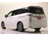 低価格で良質なお車を全社総台数2,000台以上の在庫からお選びいただけます。営業時間 10:00〜19:00