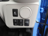 スマアシ機能のオフスイッチ類 同じ場所にまとまって配置されていてわかりやすいですよ。