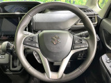 【純正革巻きステアリング】上質な革を使用することで、手にしっかり馴染みとても運転しやすいハンドルです♪