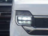 ★LEDヘッドライト搭載★ 白っぽく光る明るく省電力なLEDライト!先進的な白い輝きでフロントフェースを引き締めます☆