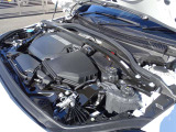エンジンルームも使用状態が良く、大変きれいな状態でございます!!