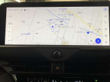 充実のオーディオ&ビジュアル機能にセンター通信型コネクティッドナビと車載ナビ機能も搭載。詳細は販売店スタッフまでおたずねください。