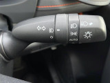 【オートライト】は、付け忘れや消し忘れを防ぐことができます。高速道路などのトンネルなどにも役立ちます♪