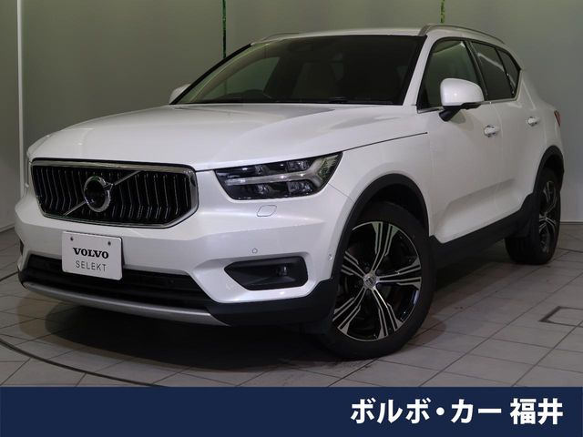 XC40T4 AWD インスクリプション 4WD