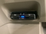 いまや快適なカーライフに欠かせないETCが付いています。