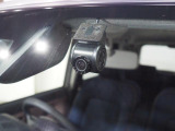 ドライブレコーダーが装備されています。録画した映像はこの車両に装備のカーナビでも再生が可能です。